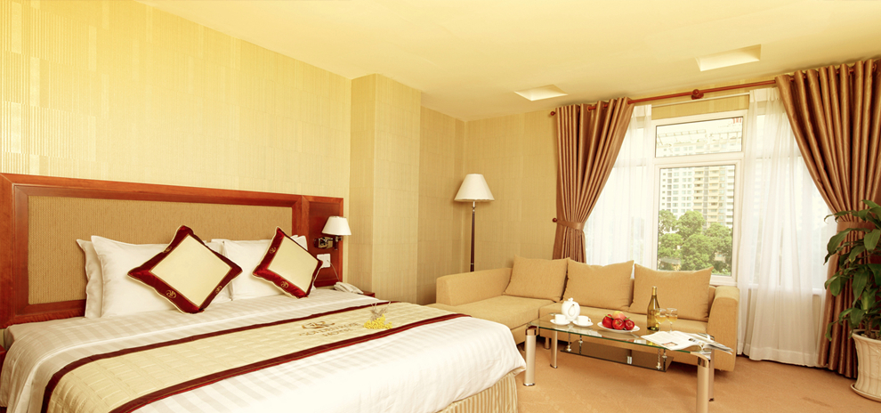 GOLDEN ROSE HOTEL